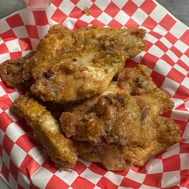 Chicken Wings (12p) Salt & Vinegar.